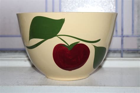 00 shipping 5d 12h Vintage Watt Pottery Ovenware Bowl Tan Loop Pattern 8 or 9 25. . Vintage watt ovenware bowls